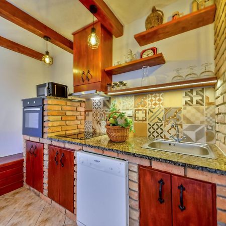 Holiday Home Dedina Srica By Interhome บริบีร์ ภายนอก รูปภาพ